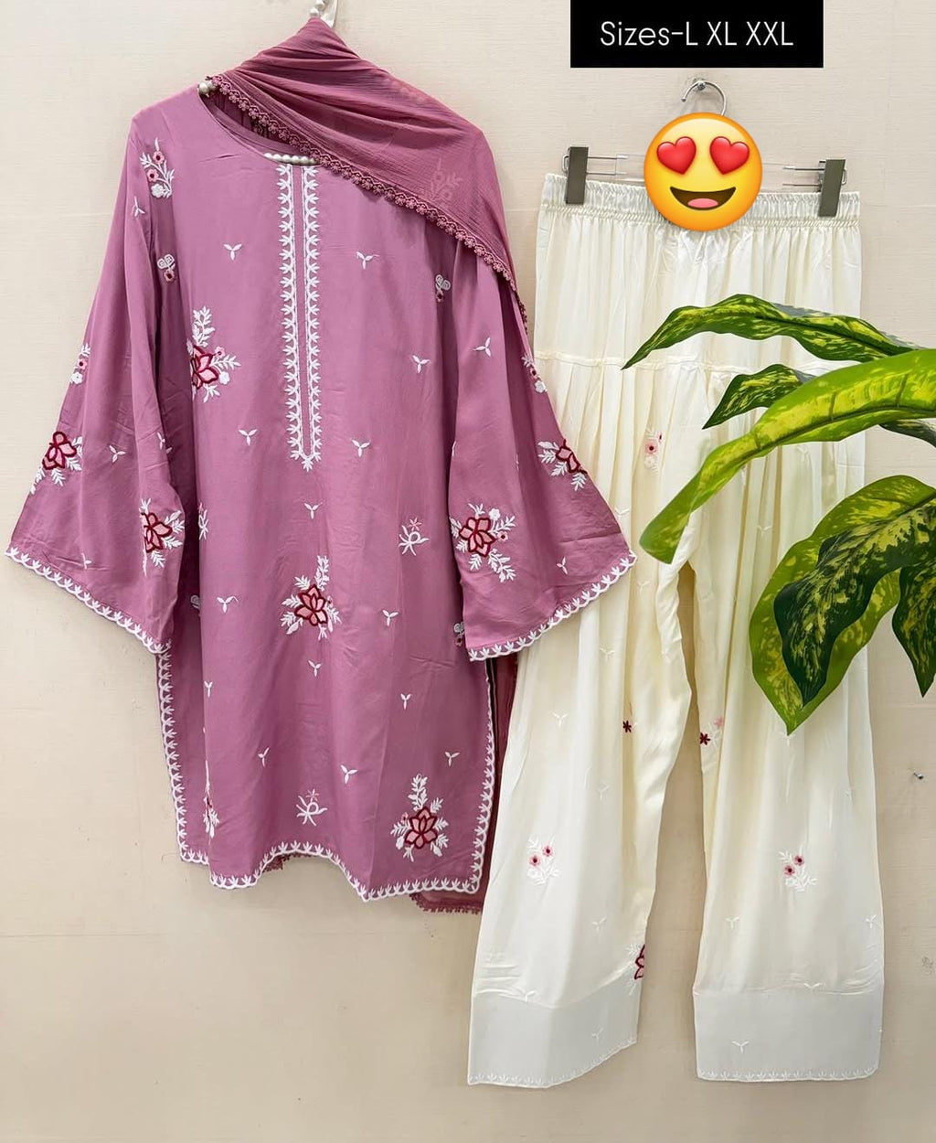 Women 3-Piece Suit Embroidery