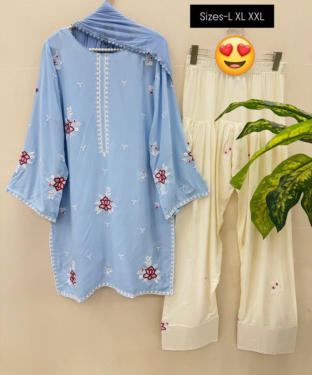 Women 3-Piece Suit Embroidery