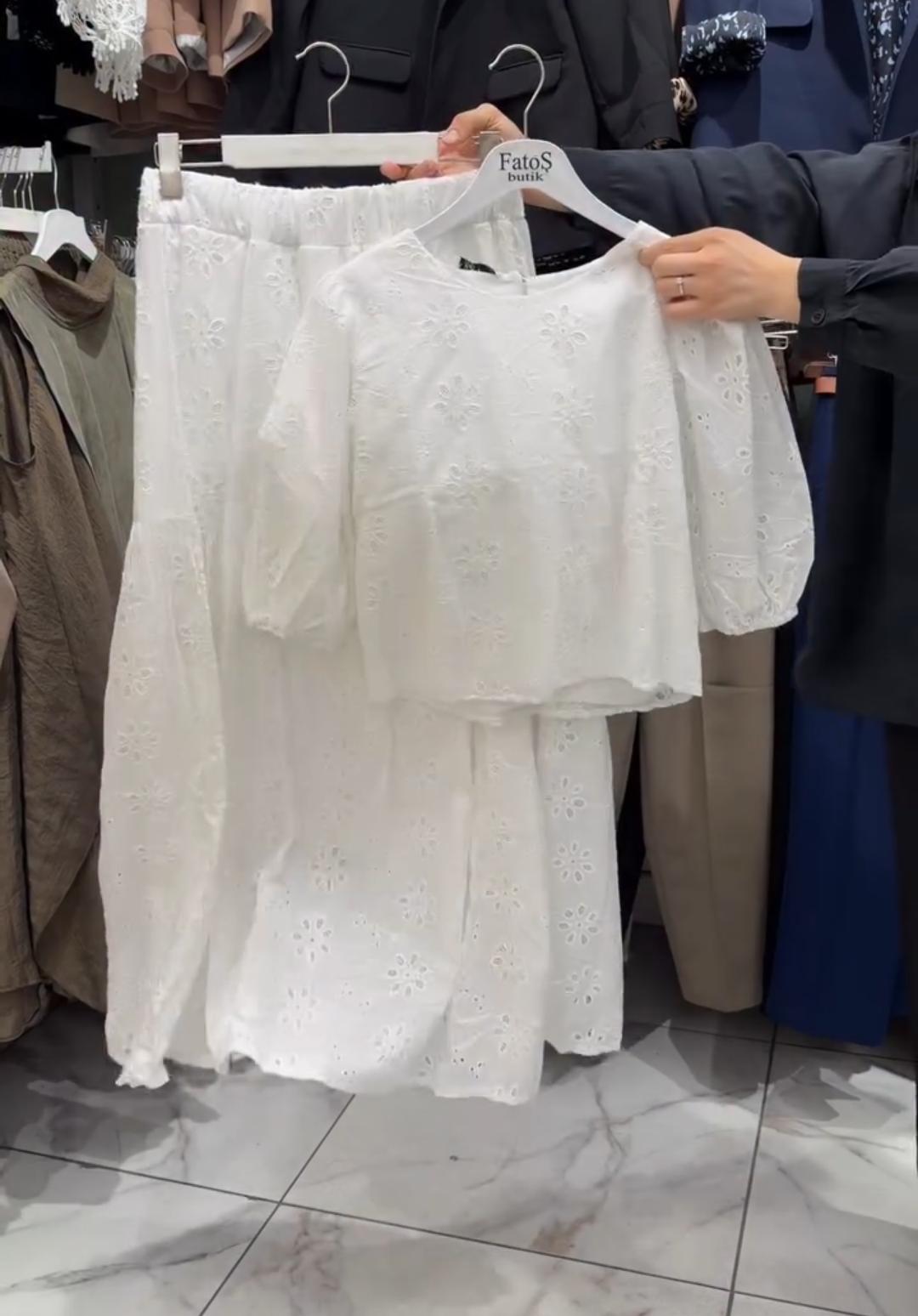 BUY 1 GET 1 FREE – WOMEN’S CHIKANKARI SHIRT SHIRT
