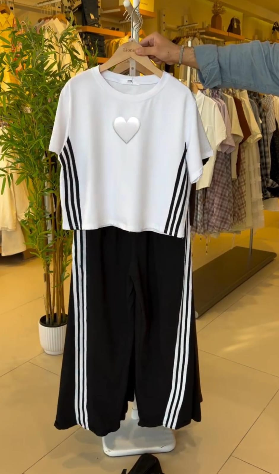 Trendy Women's Tracksuit – Buy 1 Get 1 Free