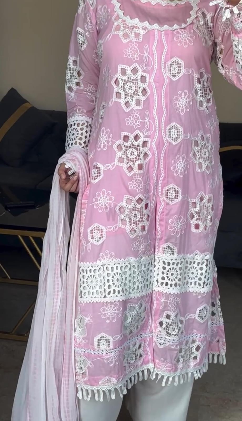 Embroidered Cotton Lawn 3-Piece Suit for Women