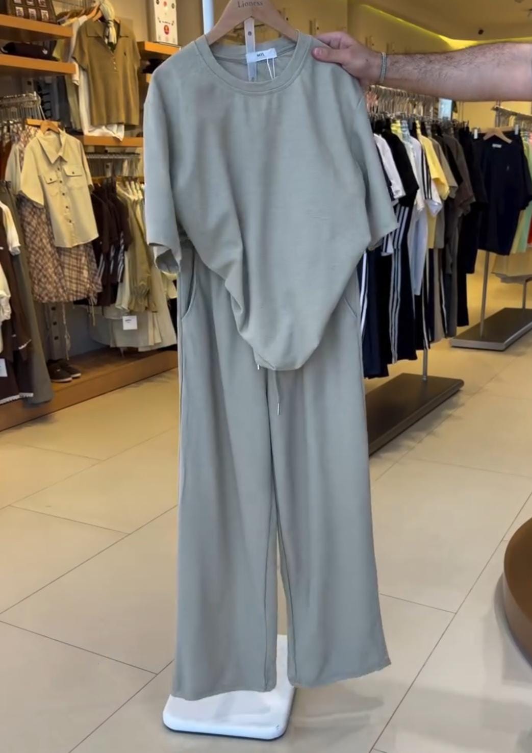 Women's Tracksuit  Premium Comfort & Style