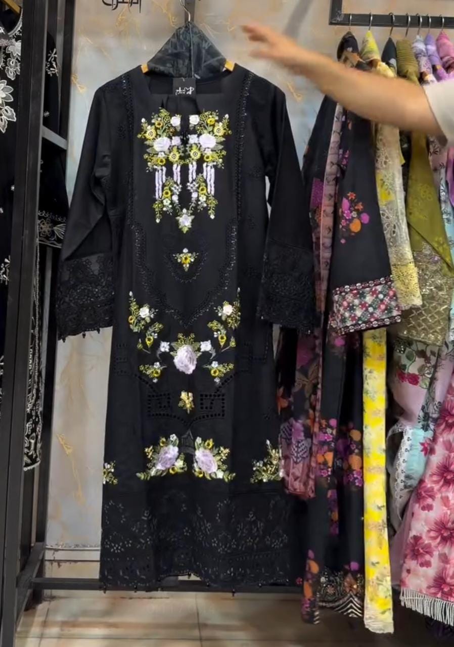 Trendy Women’s Embroidered 3-Piece Suit