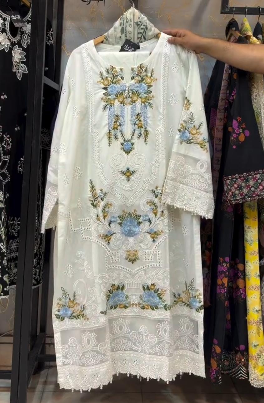 Trendy Women’s Embroidered 3-Piece Suit
